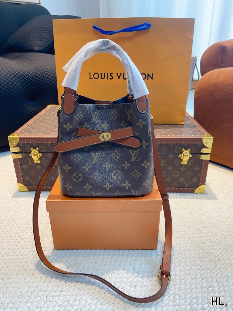 FashionReps Bags 10YA75 - Image 3