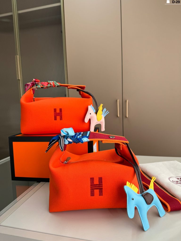 FashionReps Bags 04YA153 - Image 4