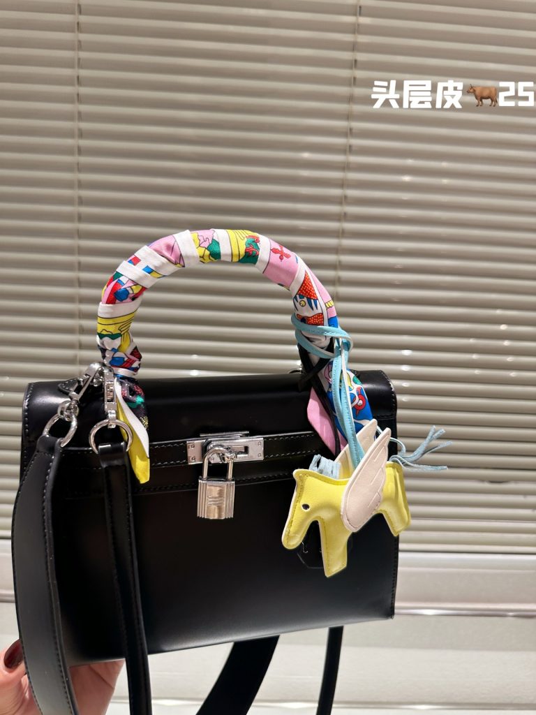 FashionReps Bags 04YA1590 - Image 2
