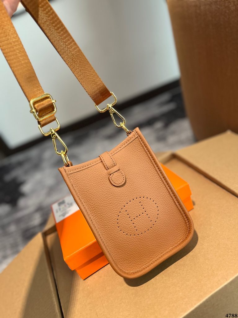 FashionReps Bags 04YA57