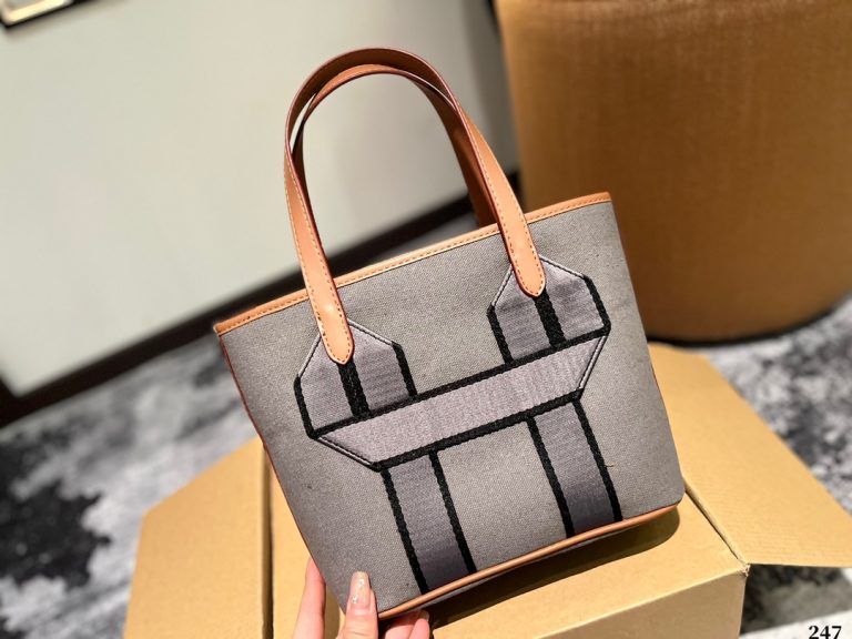 FashionReps Bags 04YA149 - Image 2