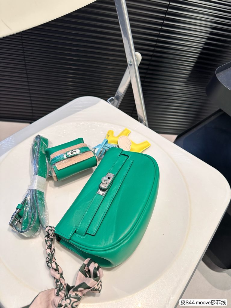 FashionReps Bags 04YA1557 - Image 4