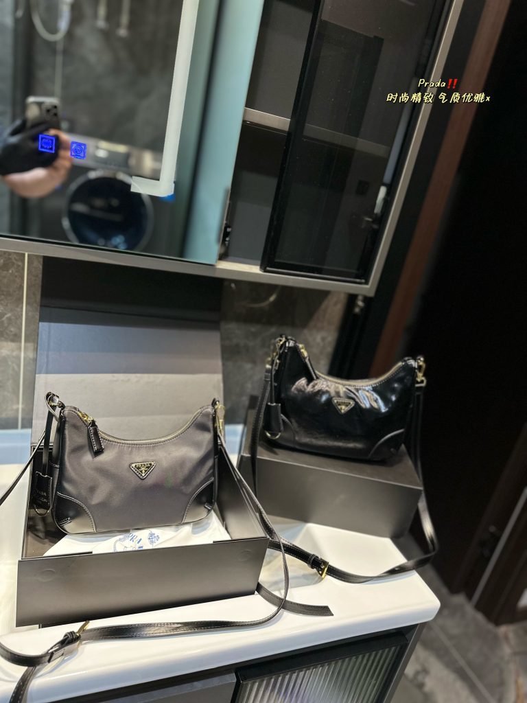 FashionReps Bags 05YA18900