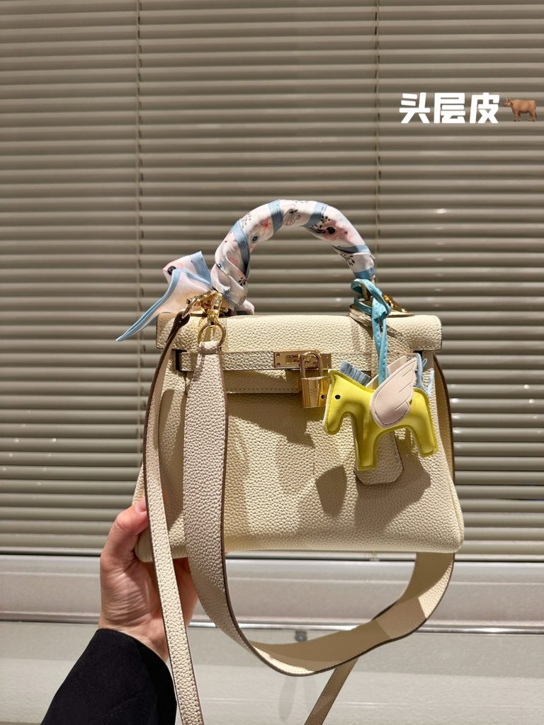 FashionReps Bags 04YA1653 - Image 3