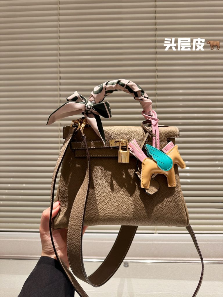 FashionReps Bags 04YA1653 - Image 2