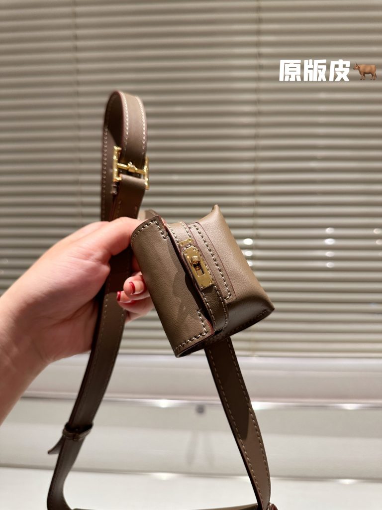 FashionReps Bags 04YA1346 - Image 2