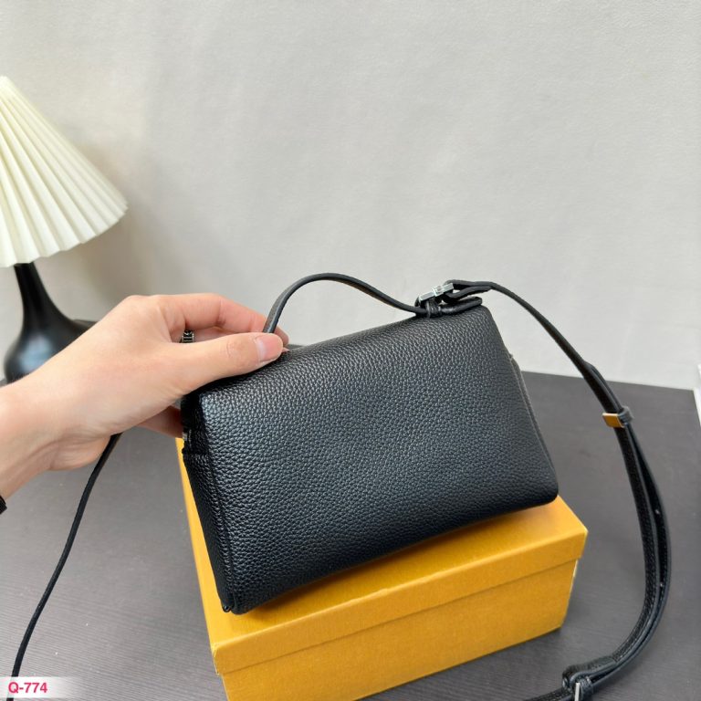 FashionReps Bags 04YA322 - Image 4