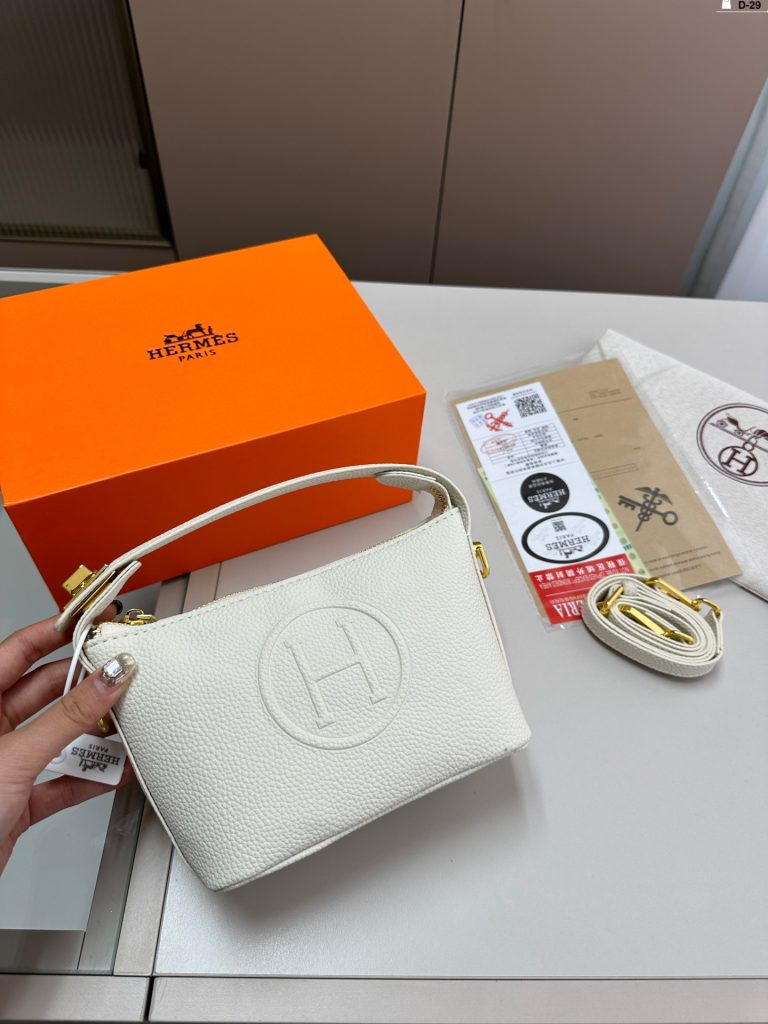 FashionReps Bags 04YA304 - Image 2