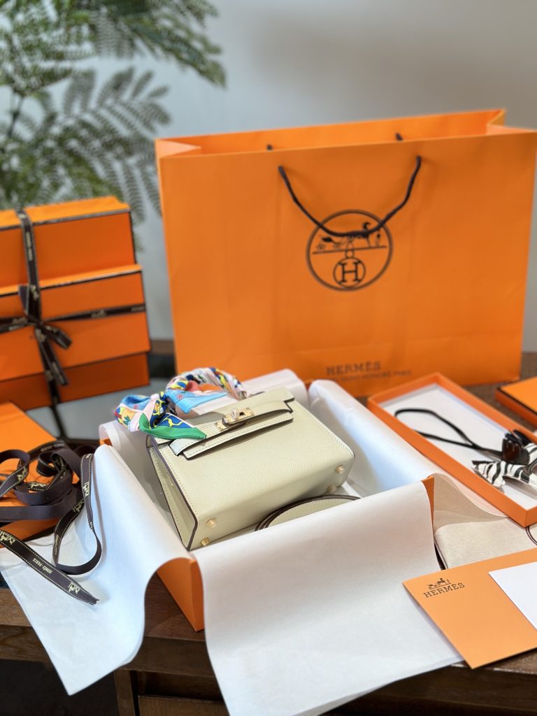 FashionReps Bags 04YA1285 - Image 3