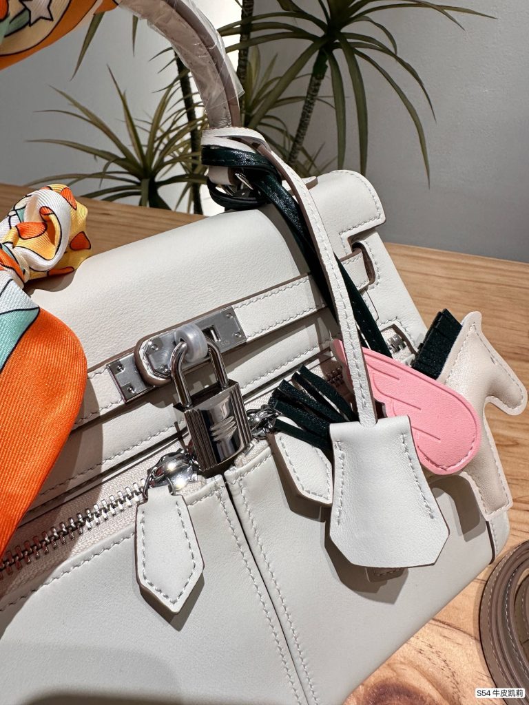 FashionReps Bags 04YA1779 - Image 4