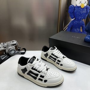 Replica Nike Shoes 06OR298