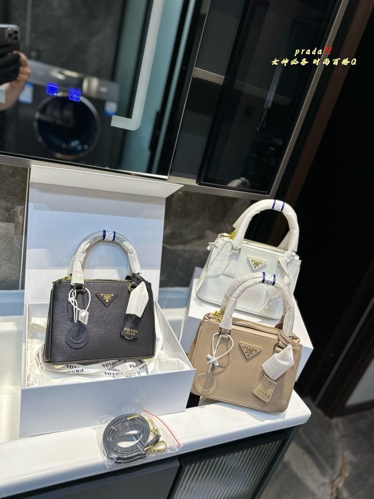 FashionReps Bags 05YA18921