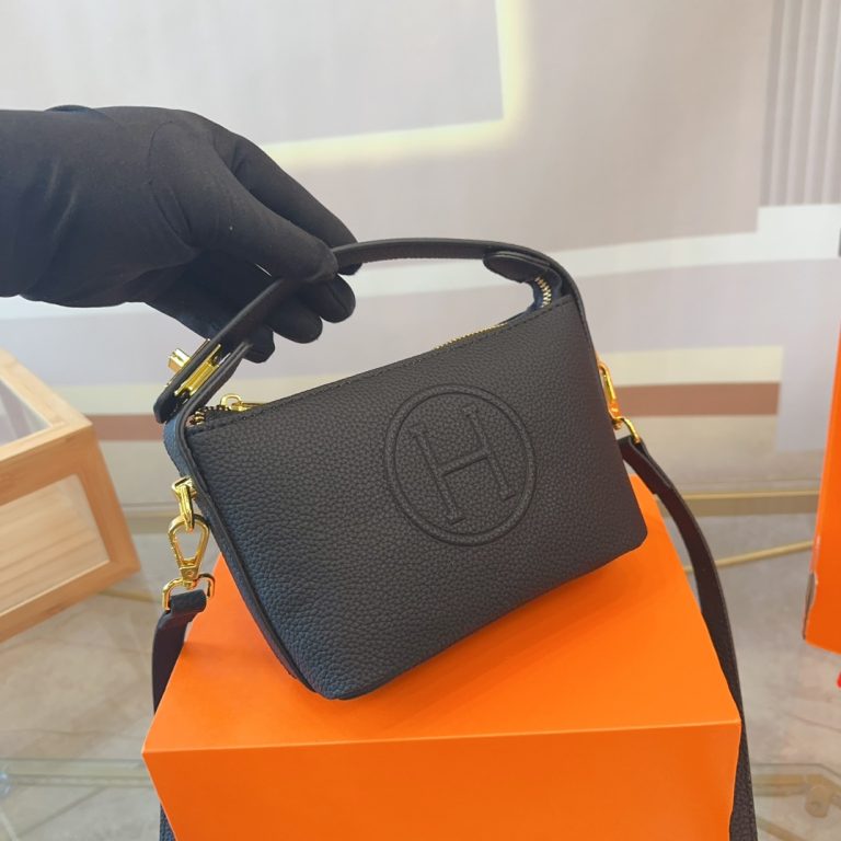 FashionReps Bags 04YA422 - Image 2