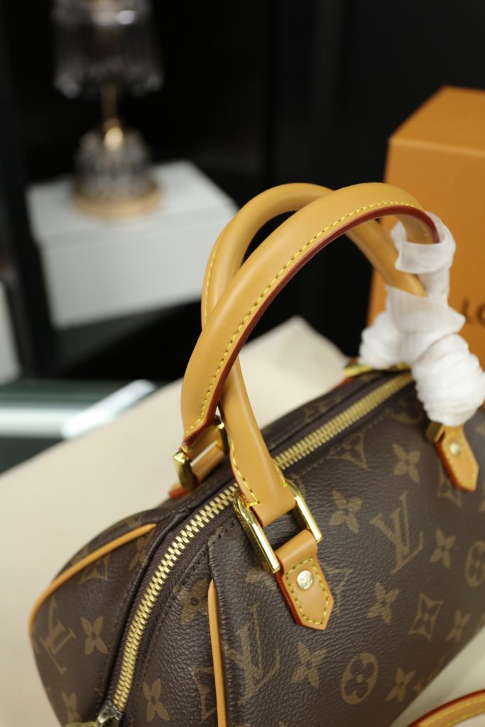 FashionReps Bags 07YA9217 - Image 4