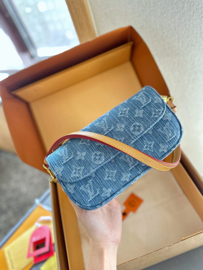 FashionReps Bags 07YA9337 - Image 3