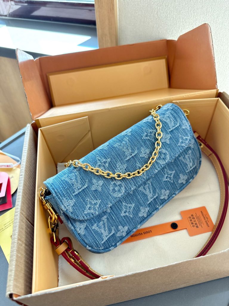 FashionReps Bags 07YA9337 - Image 2