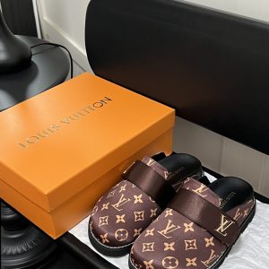 Replica Lv Shoes 06OR341