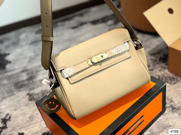 FashionReps Bags 04YA1372 - Image 4