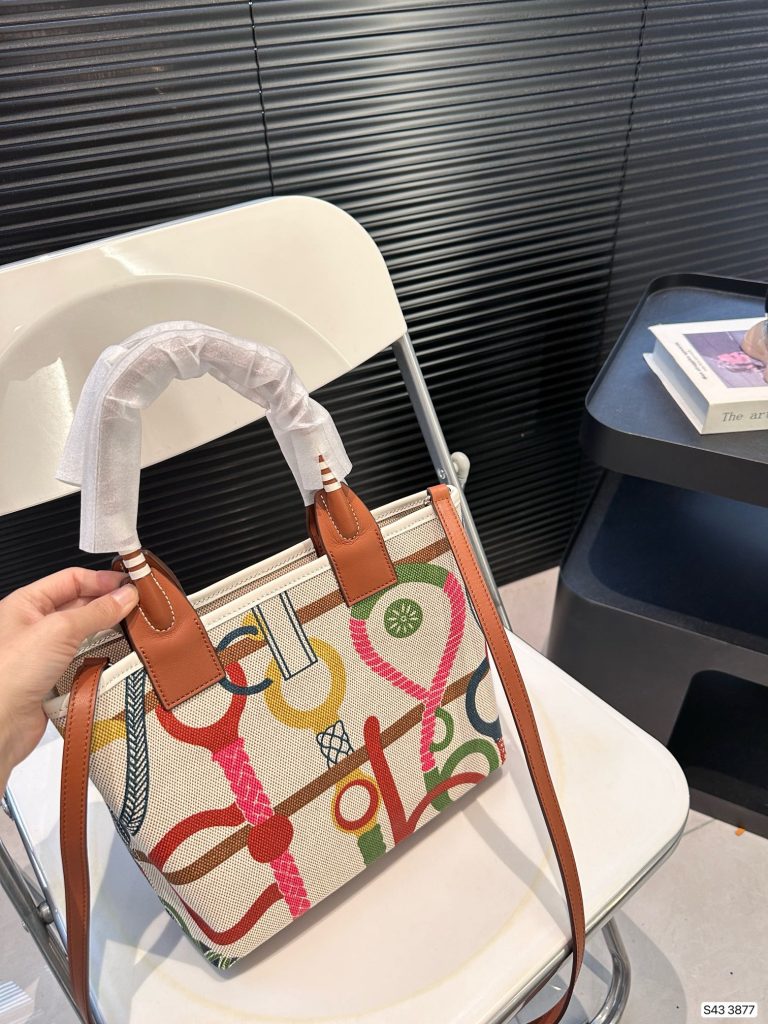 FashionReps Bags 04YA1615 - Image 4