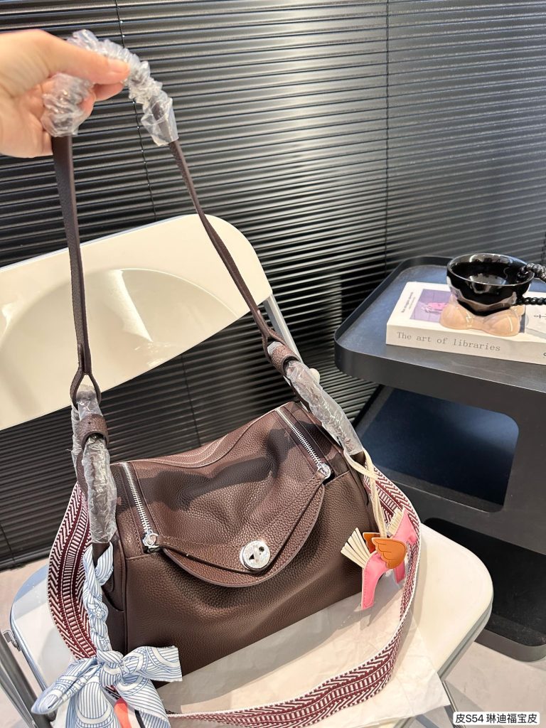 FashionReps Bags 04YA1808 - Image 2