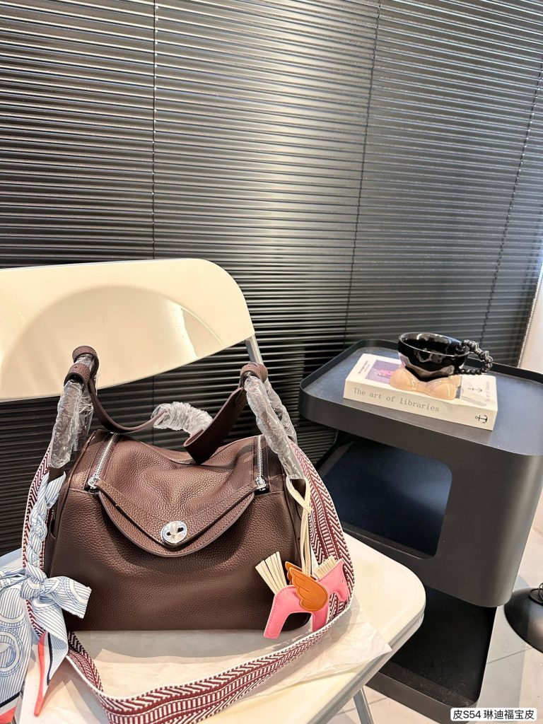 FashionReps Bags 04YA1808 - Image 3