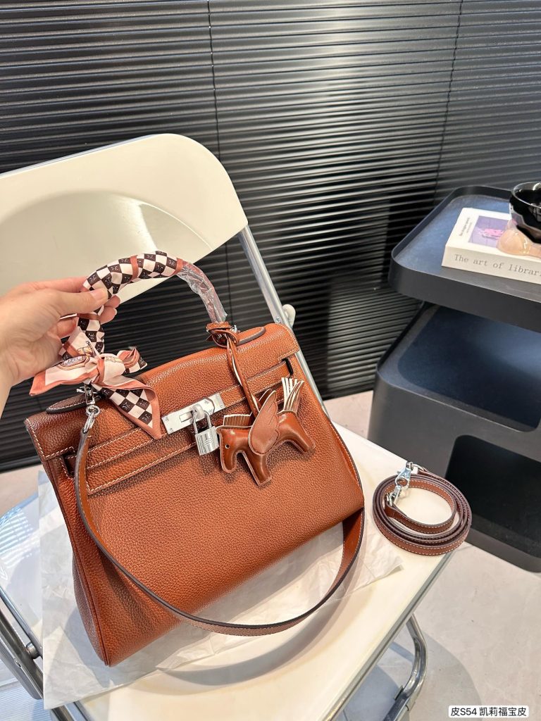 FashionReps Bags 04YA1809 - Image 3