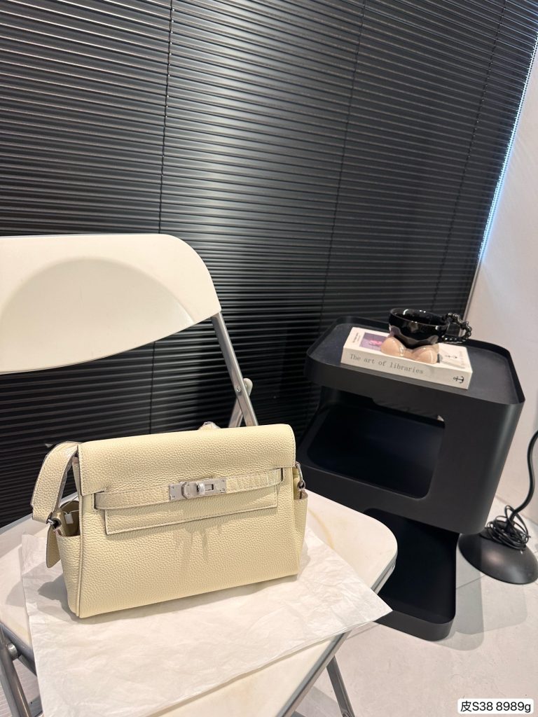 FashionReps Bags 04YA1497 - Image 2
