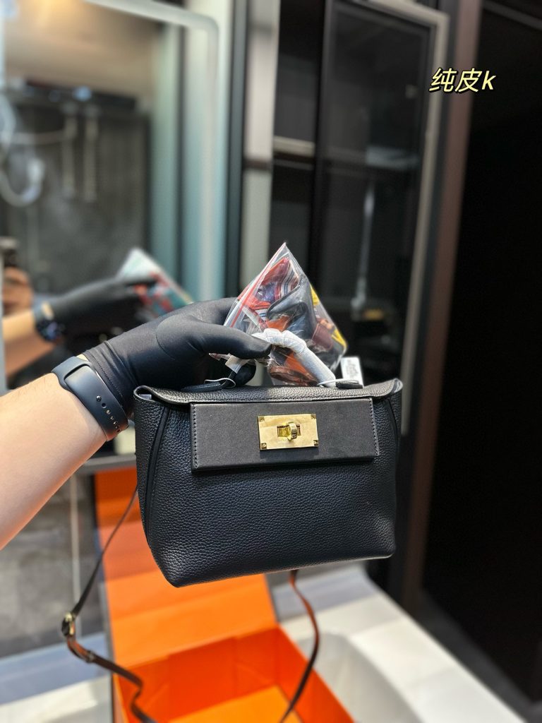 FashionReps Bags 04YA1461 - Image 3