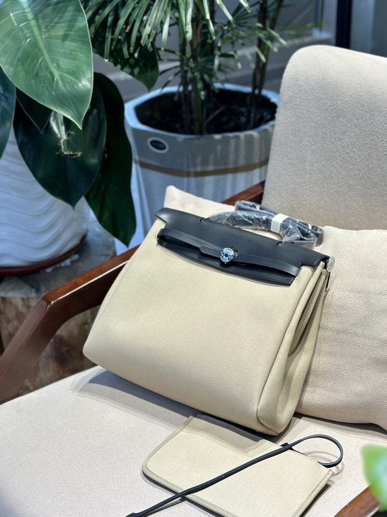 FashionReps Bags 04YA1827 - Image 2
