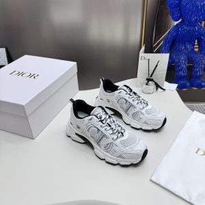 Replica Dior Shoes 06OR202