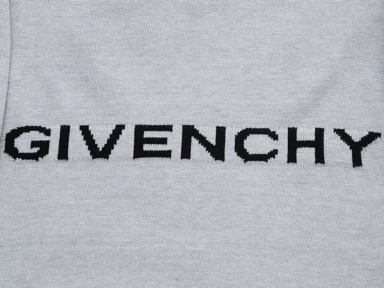 Replica Givenchy Clothes 01RA495 - Image 4