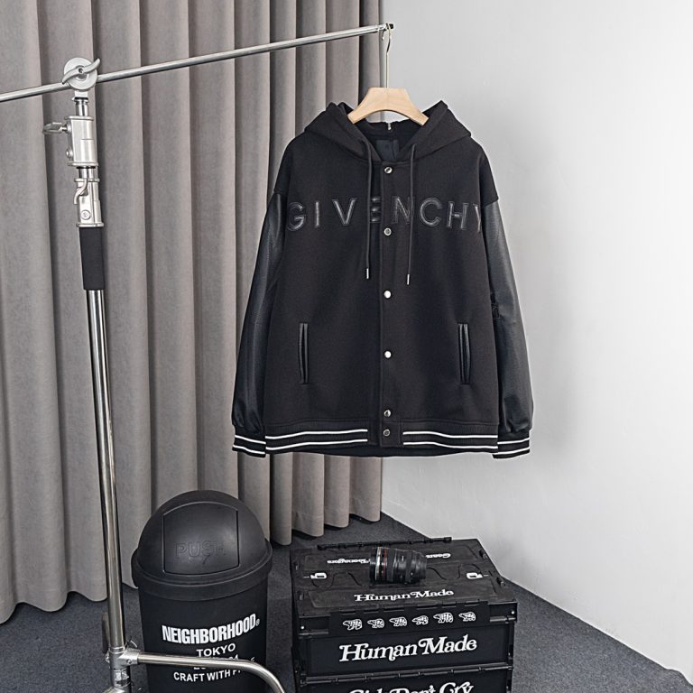 Replica Givenchy Clothes 01RA468