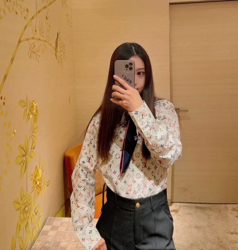 Replica Lv Clothes 01RA200