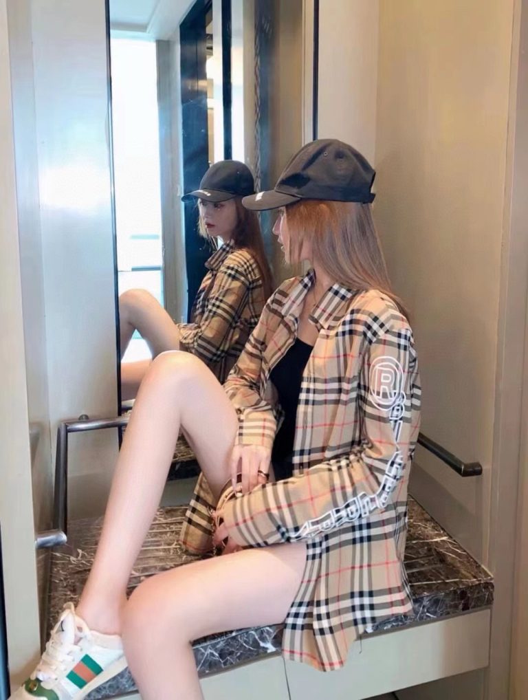 Replica BURBERRY Clothes 01RA753