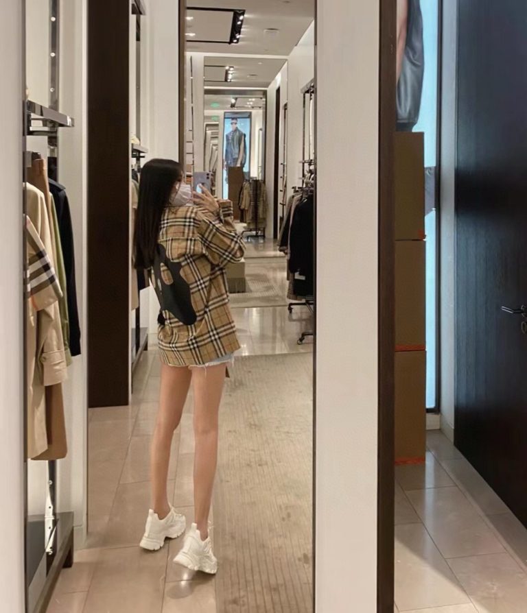 Replica BURBERRY Clothes 01RA754 - Image 3