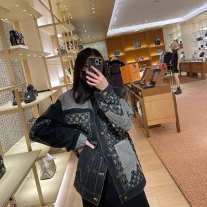 Replica Lv Clothes 01RA256