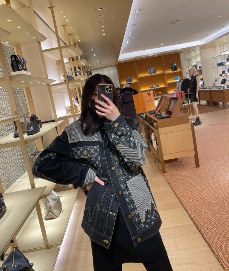 Replica Lv Clothes 01RA256