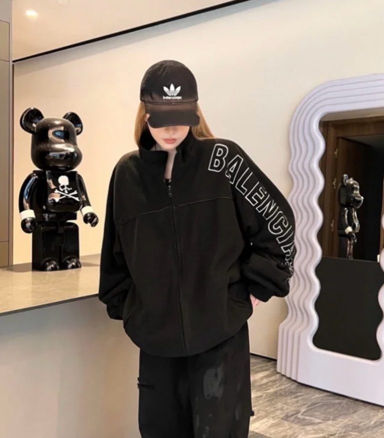 Replica Balenciaga Clothes 01RA964 - Image 2