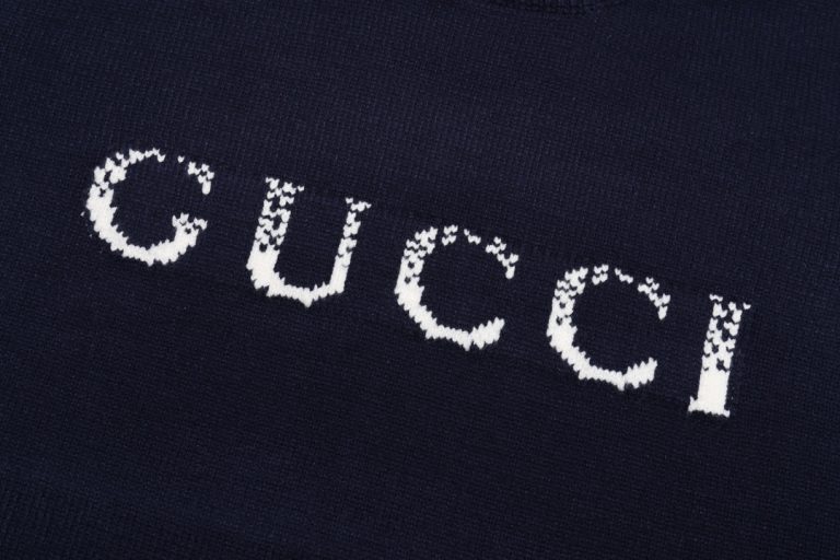 Replica Gucci Clothes 01RA378 - Image 4