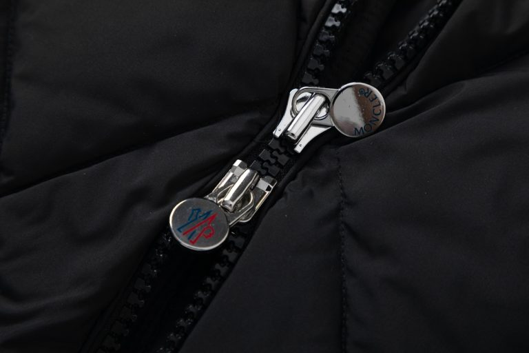 Replica Moncler Clothes 01RA46 - Image 4