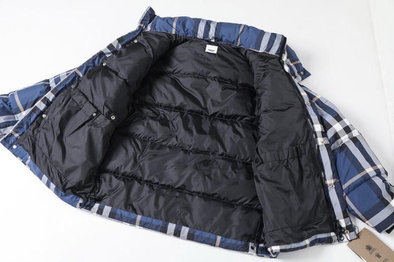 Replica BURBERRY Clothes 01RA762 - Image 3