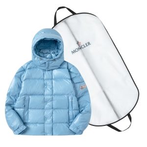 Replica Moncler Clothes 01RA52