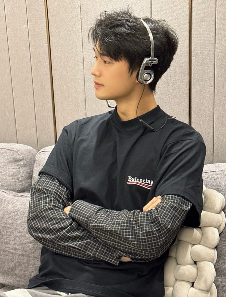 Replica Balenciaga Clothes 01RA966