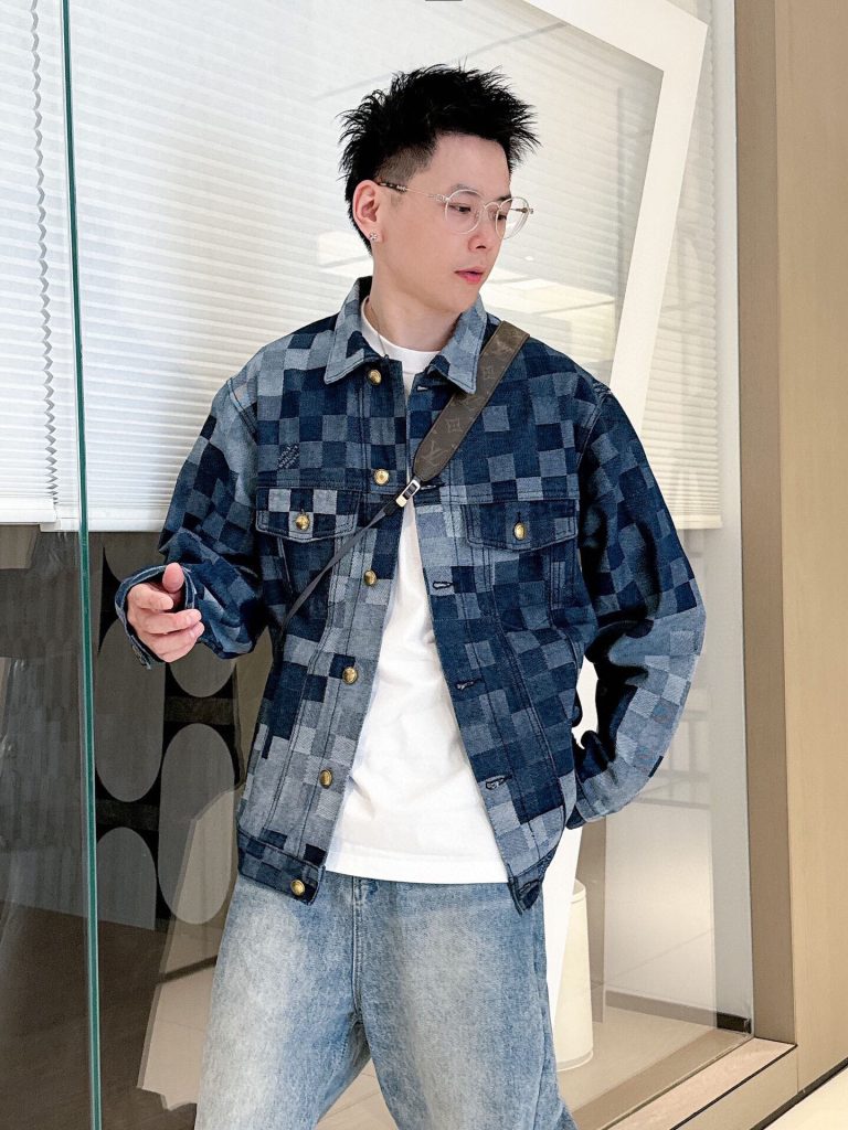 Replica Lv Clothes 01RA89 - Image 4