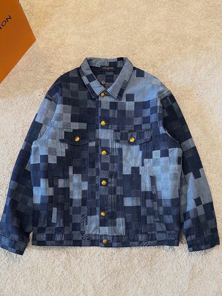 Replica Lv Clothes 01RA88