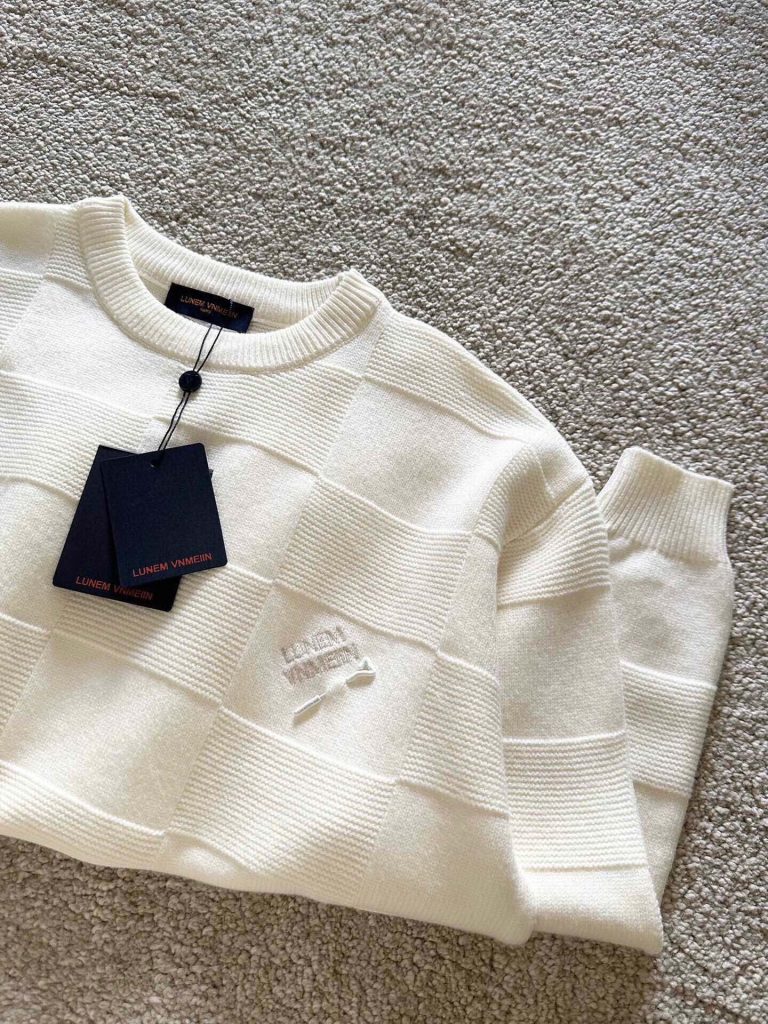 Replica Lv Clothes 01RA216 - Image 3