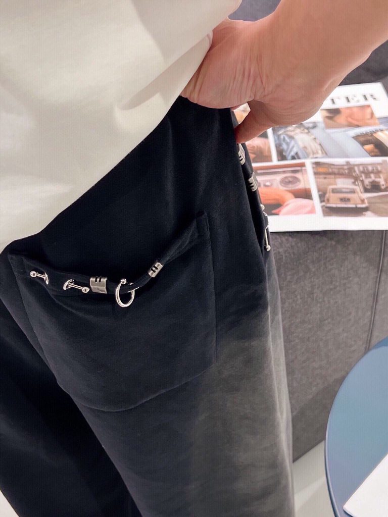 Replica Balenciaga Clothes 01RA1006 - Image 4