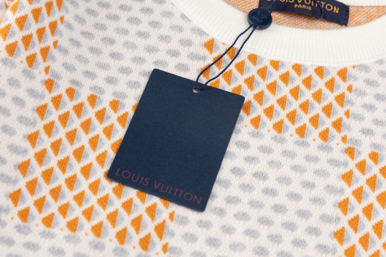 Replica Lv Clothes 01RA147 - Image 4