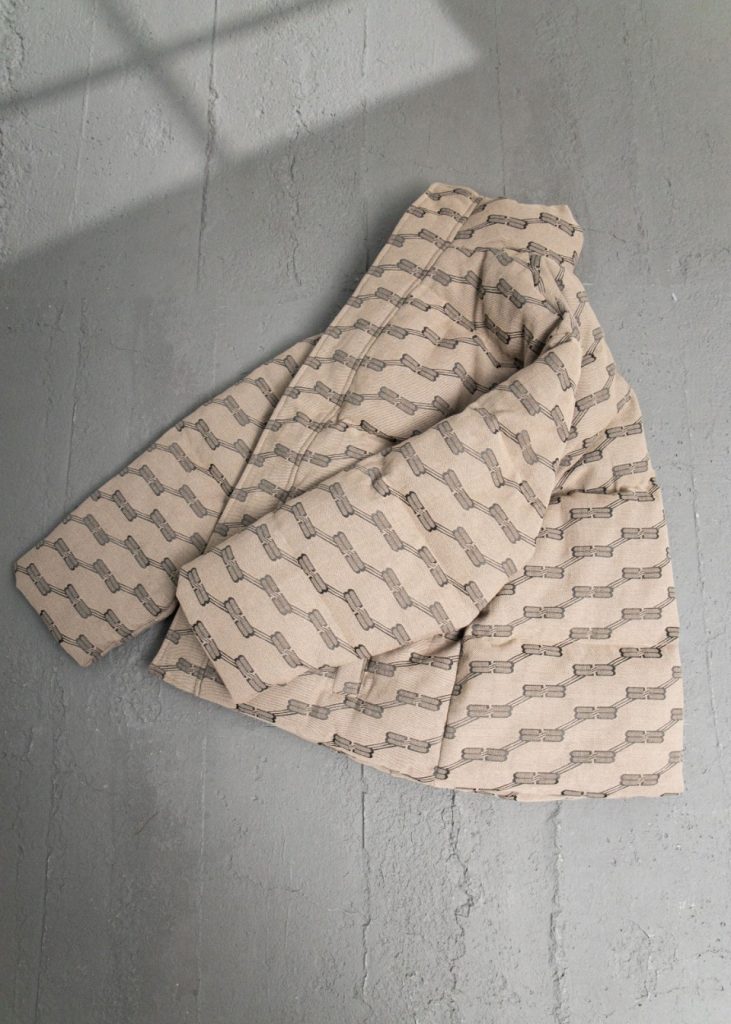 Replica Balenciaga Clothes 01RA988 - Image 4