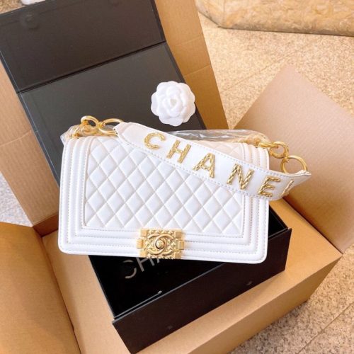 AAAA Replica Chanel Fashion Metal Chain Leather Shoulder Bag